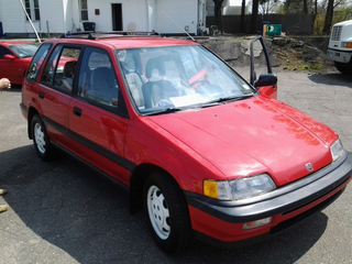Illustration for article titled This is my toy car. This is my real car.